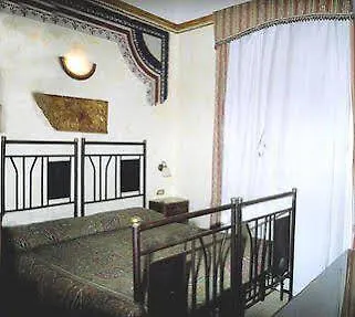 **  Hotel Robinson Rome Italy