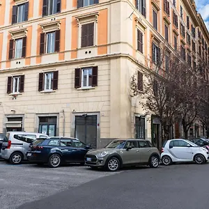 Casa Linnea *** Rome