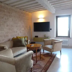 https://holiday-apartment-in-historical-palace.it-tuscanyhotel.com