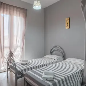 https://casa-carlotta-noto.sicilyhotelsitaly.net